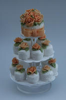 Apricot Roses Cupcakes
